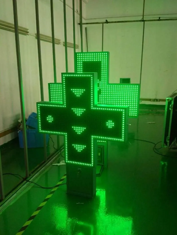 :ENSEIGNE LED 100x100cm CROIX PHARMACIE 2 FACES PROGRAMMABLE AVEC ANIMATION 3D – Image 4