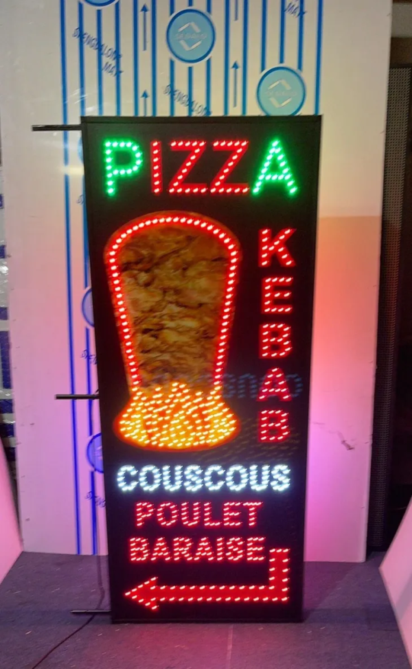 ENSEIGNE ILLUMINÉE LED “KEBAB-PIZZA” DOUBLE FACE AVEC FLÈCHE ORIENTABLE 160X65cm